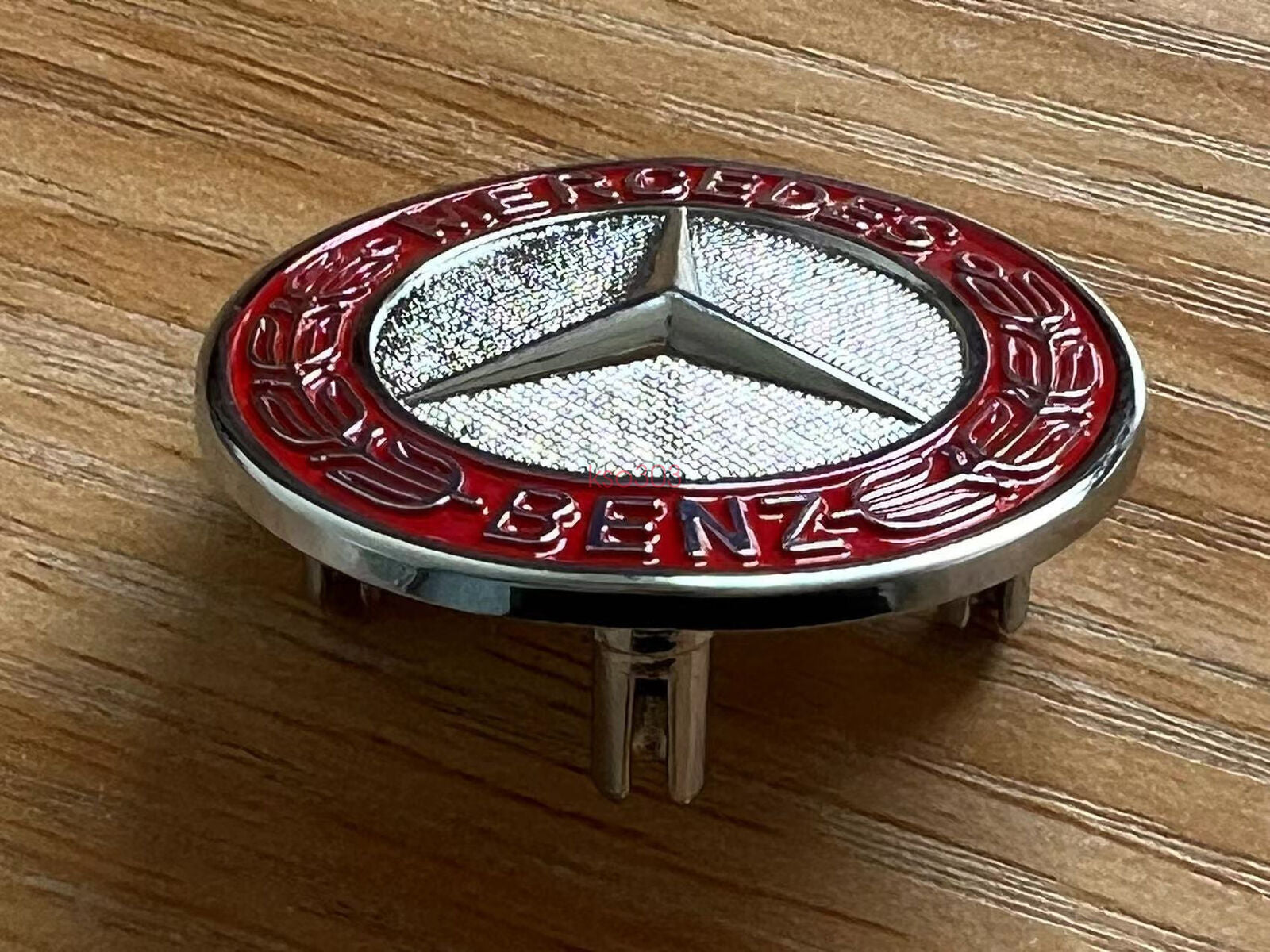 Chrome RED Front Grille Badge Emblem for Mercedes-Benz W205 W222 A2228170116