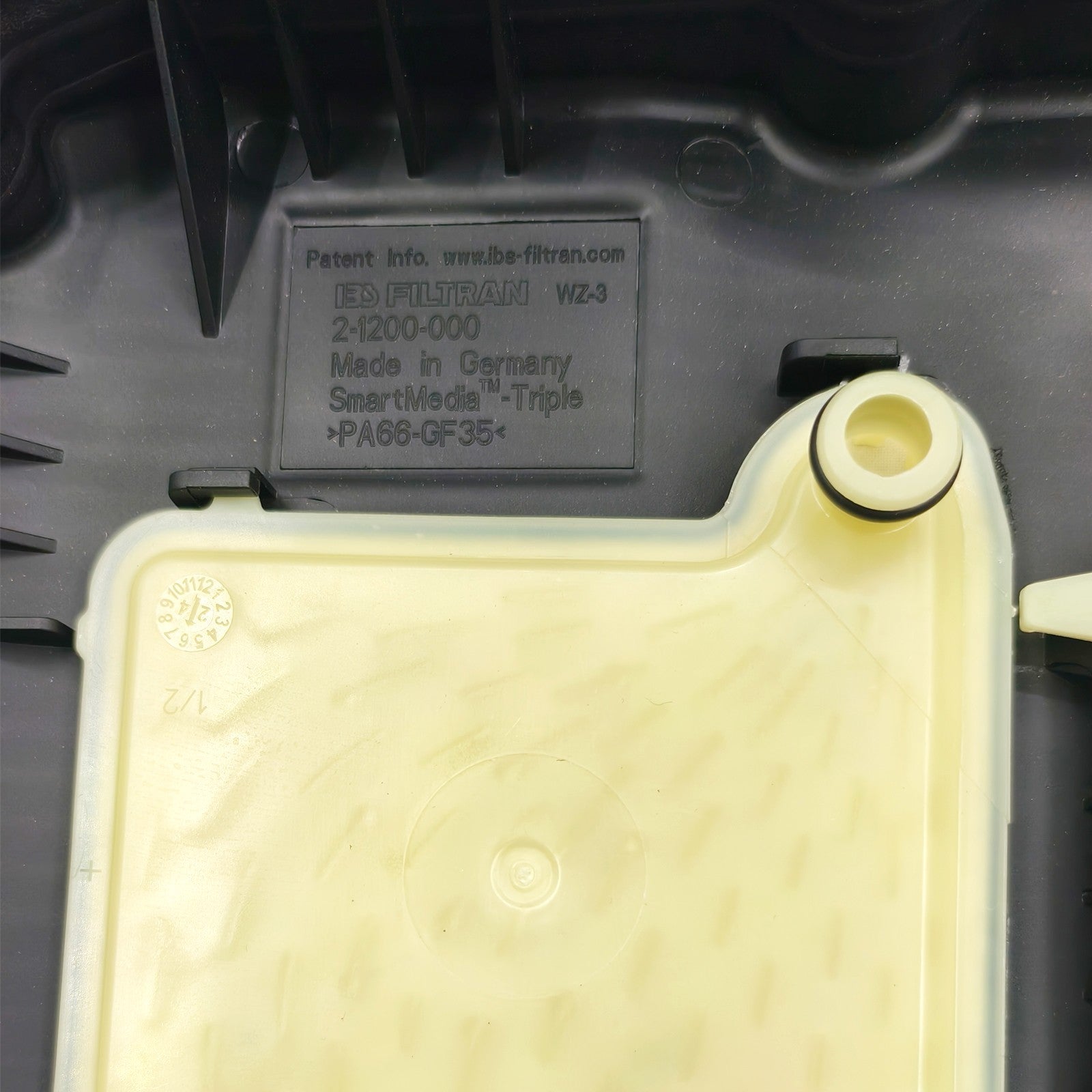 NEW OEM for Mercedes-Benz Transmission Trans Oil Pan Sump A7252703707