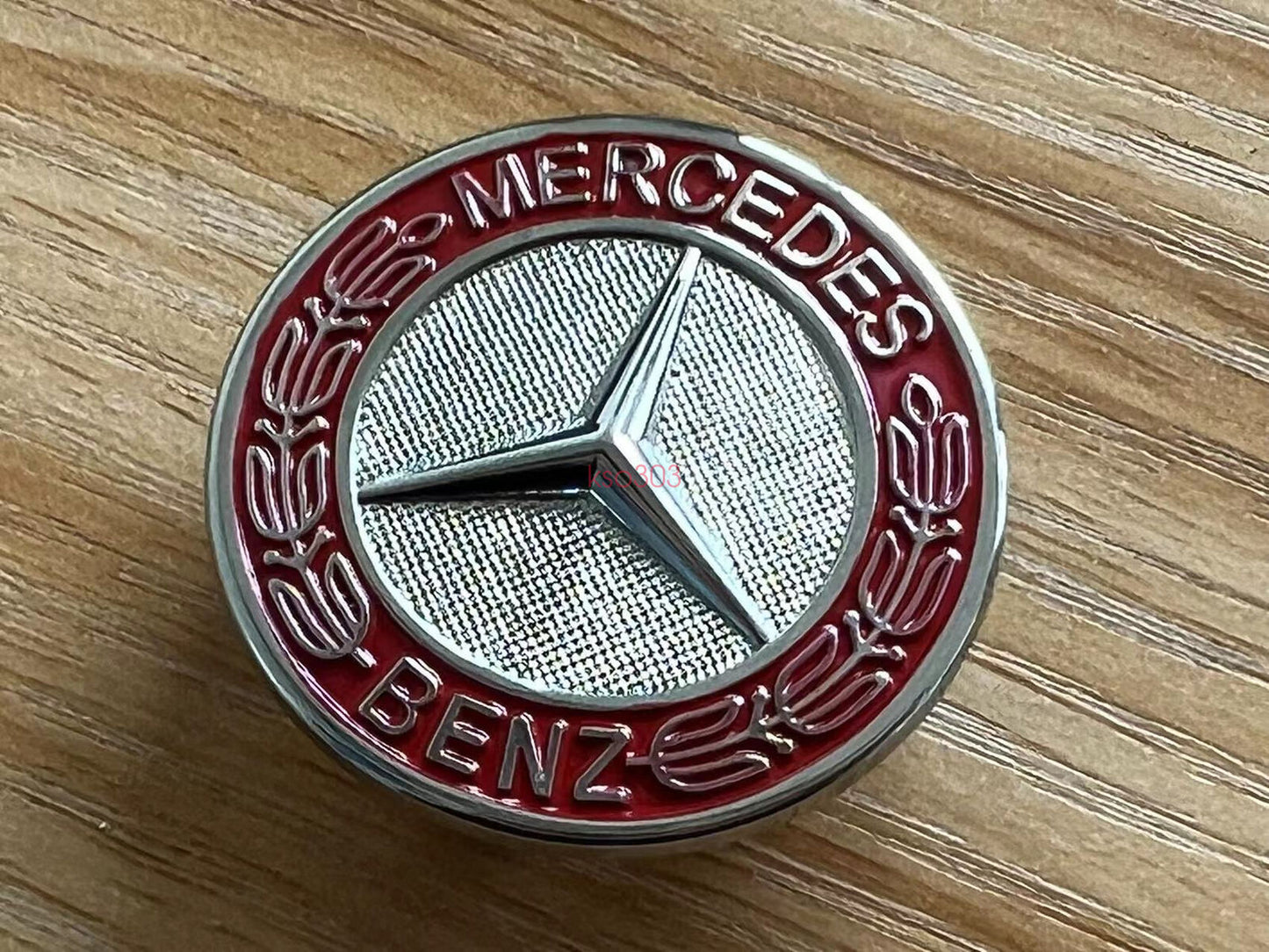Chrome RED Front Grille Badge Emblem for Mercedes-Benz W205 W222 A2228170116
