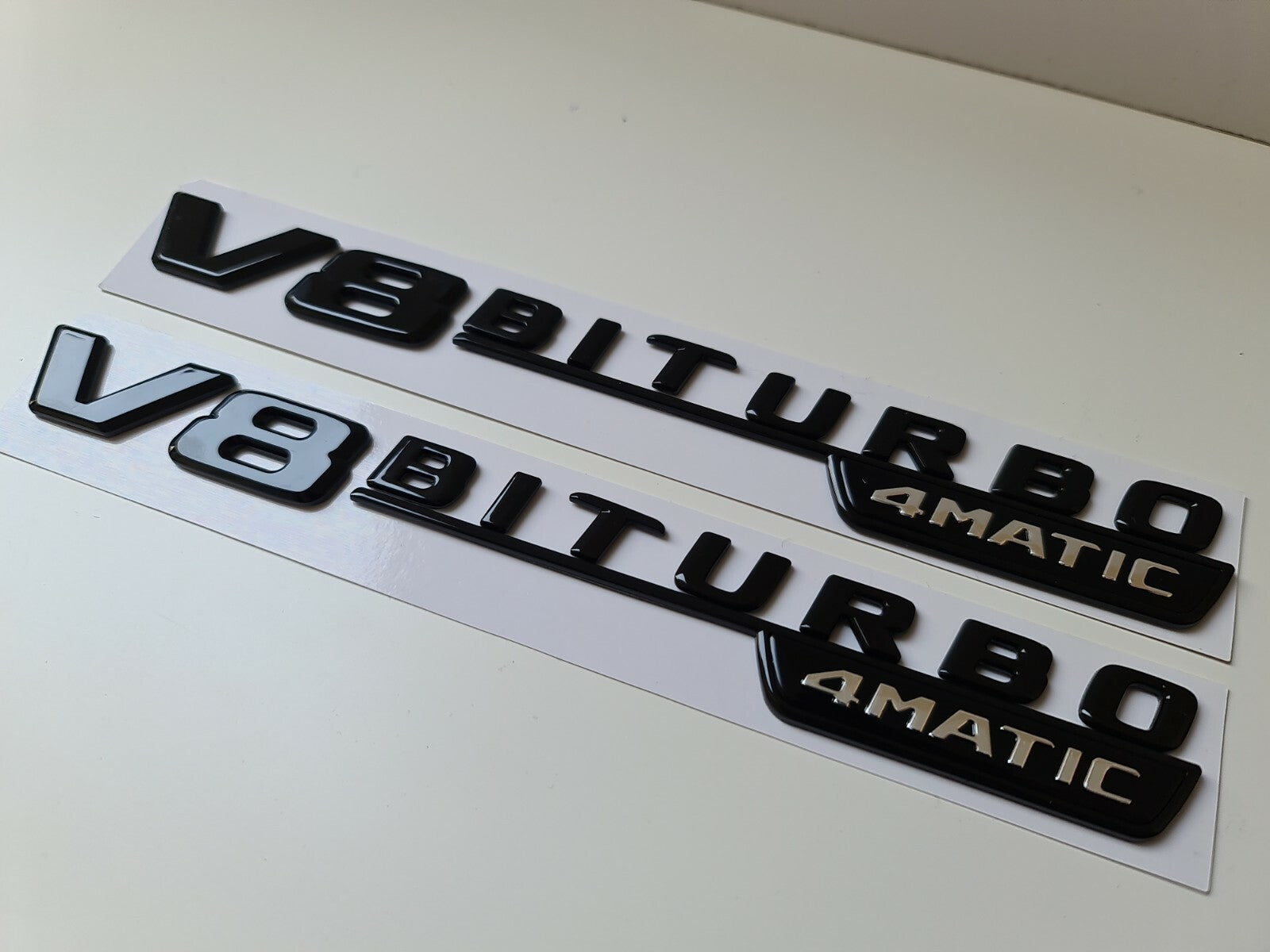Pair of V8 Biturbo 4matic side wing badge emblem gloss black for Mercedes amg