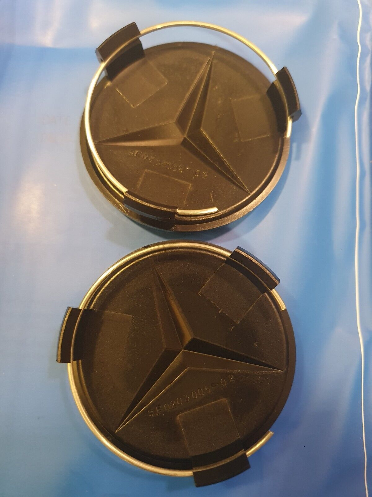 LOT 4 Hub Cover 75mm GLOSSY BLACK for Mercedes Logo Wheel Center Rim