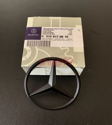 Trunk Star Emblem Matt Black Rear Lid Logo Badge For Mercedes C253 GLC  AMG