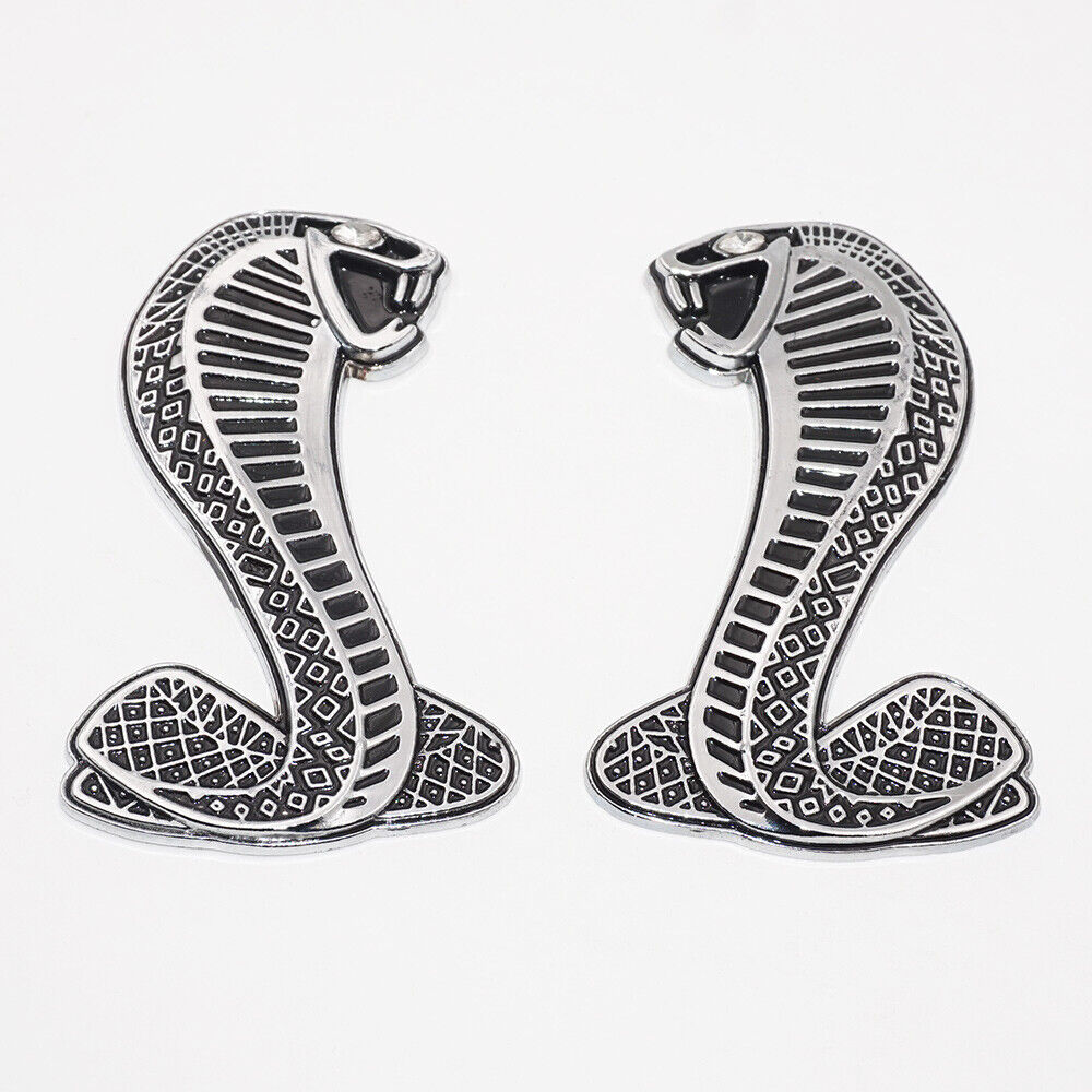1set Universal 3D Fashion Metal Cobra w/Cystal Eyes Car Decal Sticker Decoration