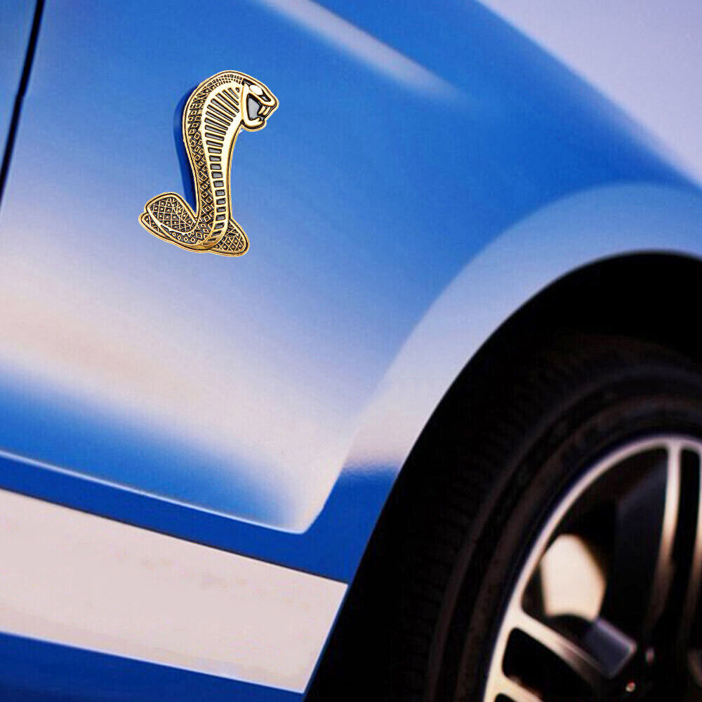 1set Universal 3D Fashion Metal Cobra w/Cystal Eyes Car Decal Sticker Decoration