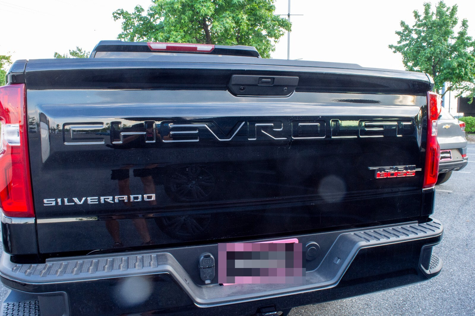 2 x Black Red 2000-2024 Silverado Z71 Trailboss Emblem Badge Nameplate