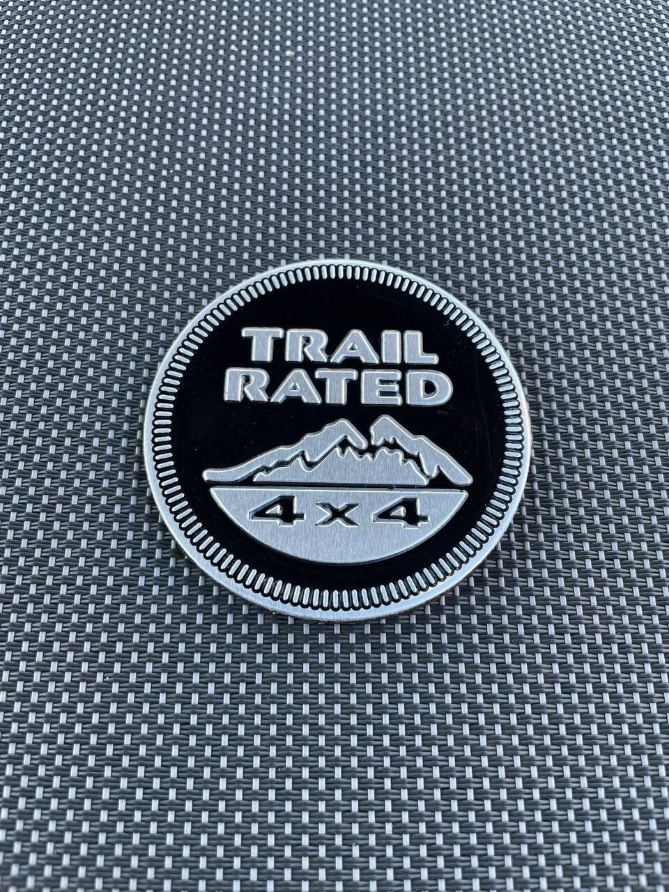2 (two) 18-24 WRANGLER JL GLADIATOR BLACK TRAIL RATED FENDER EMBLEM BADGE