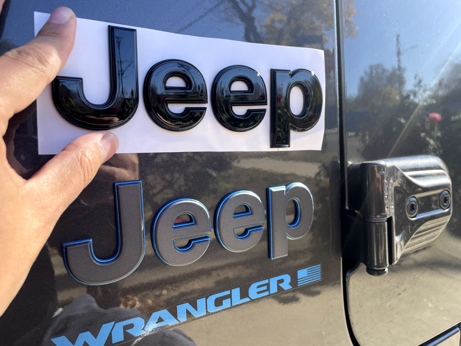 Jeep 1 (one) 2018-2024 Wrangler/Gladiator Fender w/ Back Outline Emblem Badge - Black
