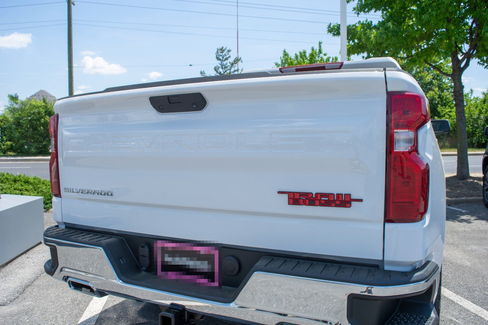 1 x Red Black 2000-2024 Silverado Z71 Trailboss Emblem Badge Nameplate