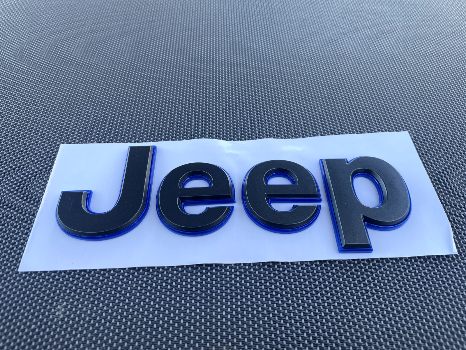 Jeep 1 (one) 2018-2024 Wrangler/Gladiator Fender Dark Gray w/Blue Outline Emblem Badge
