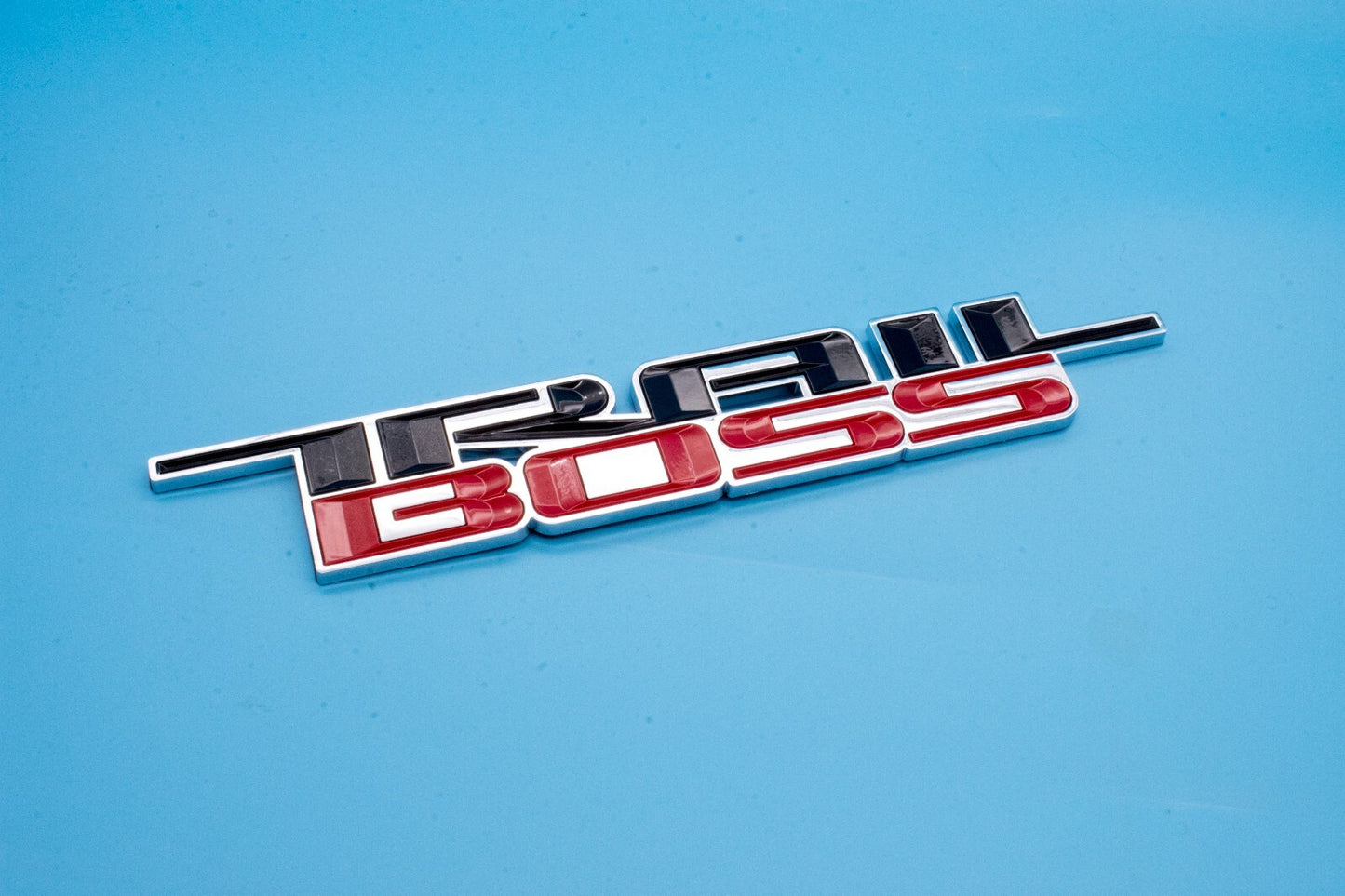 1 x Black Red 2000-2024 Silverado Z71 Trailboss Emblem Badge Nameplate