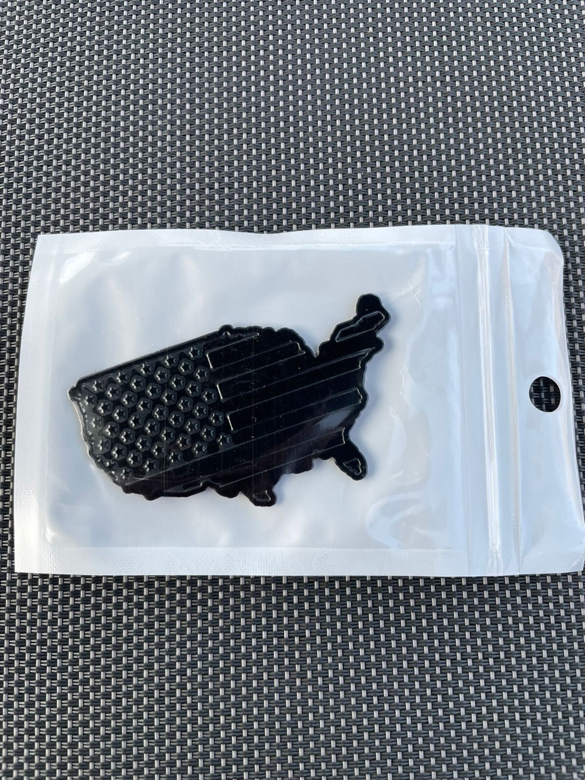 1 (ONE) 3D BLACK USA MAP EMBLEM BADGE - FITS ALL VEHICLES