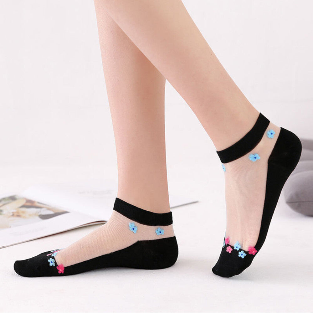 2 Pairs of Sexy Cute Little Floral Lace Cotton Breathable Soft Short Ankle Socks