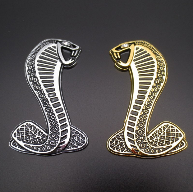 1set Universal 3D Fashion Metal Cobra w/Cystal Eyes Car Decal Sticker Decoration